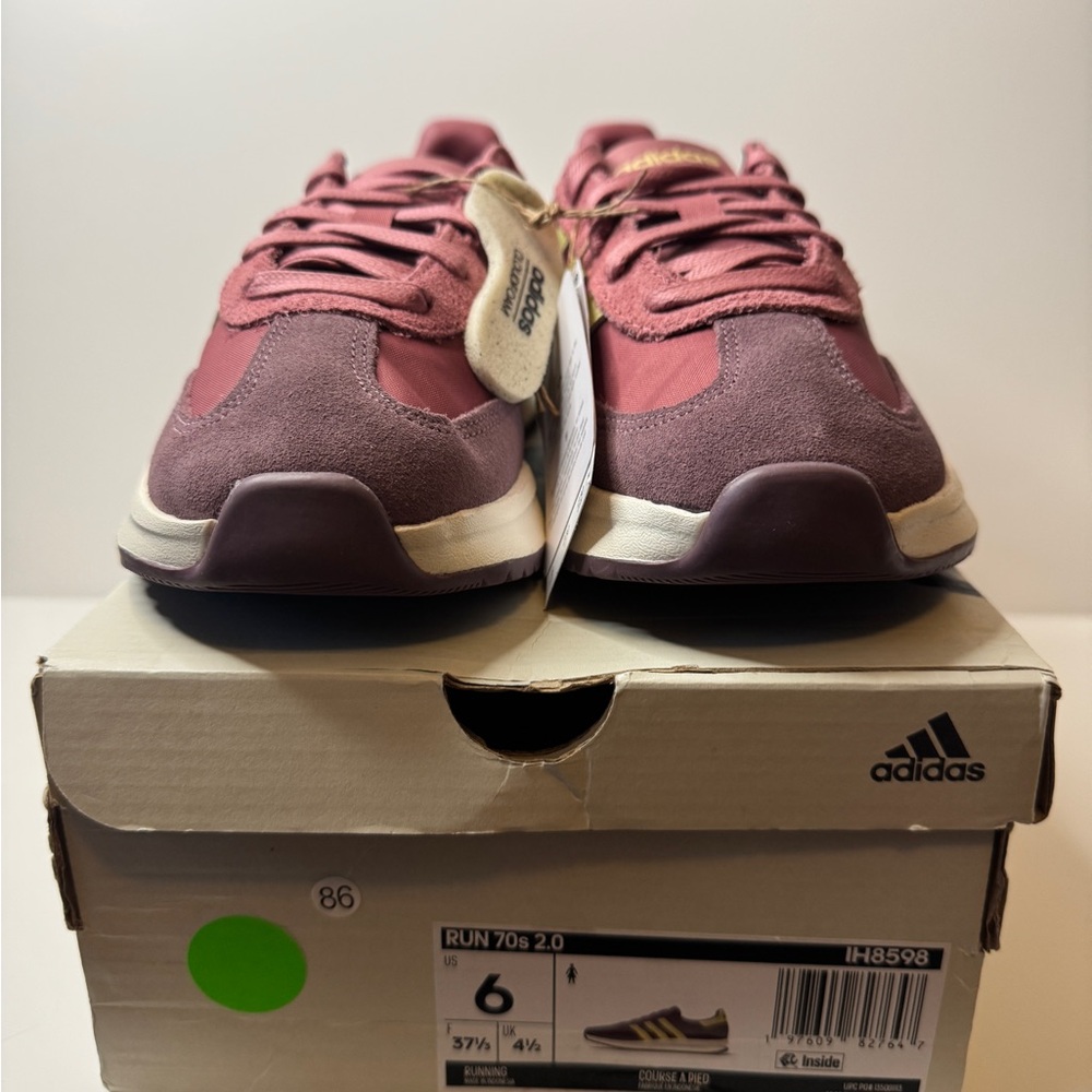 Adidas Women's Run 70’s 2.0 Sneakers - Size 6US - Picture 9 of 11